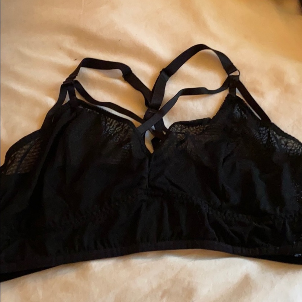 Black cage bralett